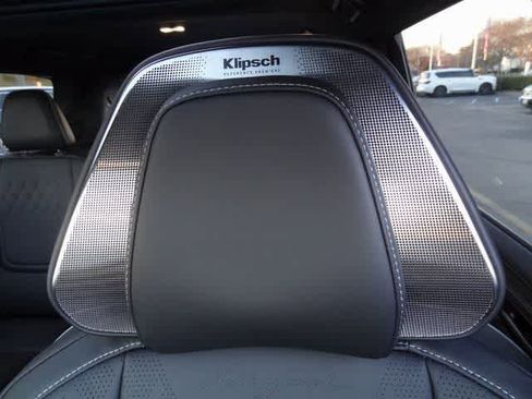 New 2026 INFINITI QX80 Autograph w/ Premium Cargo Package image 8