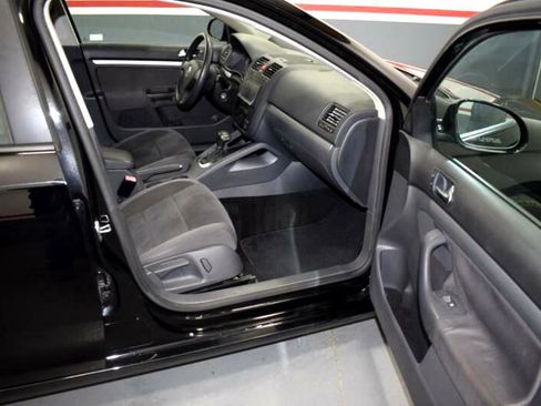 Used 2009 Volkswagen Jetta S image 15