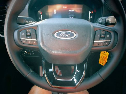 New 2025 Ford Ranger XLT w/ FX4 Off-Road Package AWD/4WD image 9