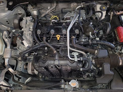 Used 2022 Nissan Altima 2.5 SR FWD image 30