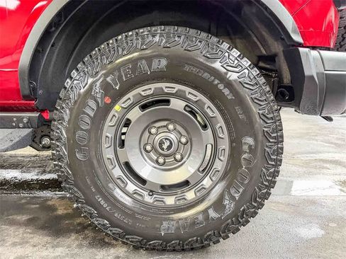 New 2025 Ford Bronco Badlands w/ Sasquatch Package image 10