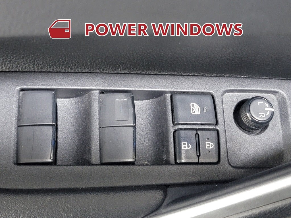 Used 2023 Toyota Corolla Cross AWD Hybrid w/ Convenience Package image 27