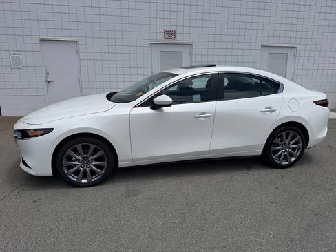 New 2026 MAZDA MAZDA3 2.5 S Sedan w/ Preferred Pkg FWD image 3