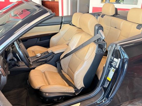 Used 2008 BMW M3 Convertible RWD image 10