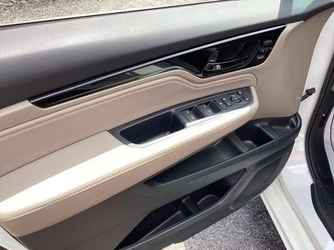 Used 2024 Honda Odyssey Elite image 12