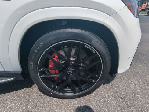 New 2025 Mercedes-Benz GLE 63 AMG S image 24