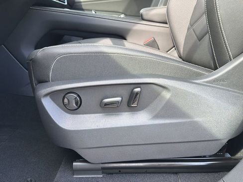 New 2026 Volkswagen Atlas SE FWD image 22