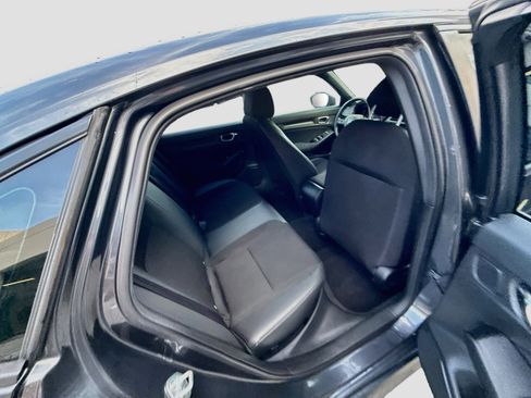 Used 2022 Honda Civic Sport image 27