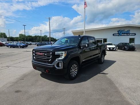 Used 2021 GMC Sierra 1500 AT4 w/ AT4 Premium Package AWD/4WD image 2