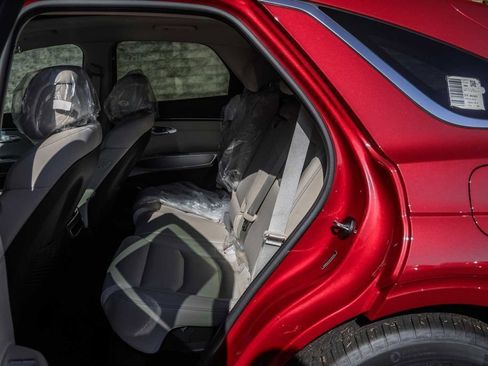 New 2026 Genesis GV70 2.5T Select image 9