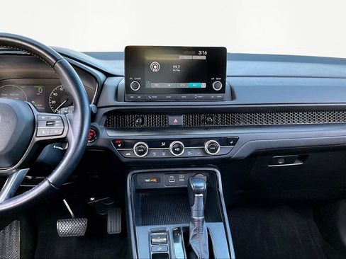 Used 2025 Honda CR-V Sport image 10