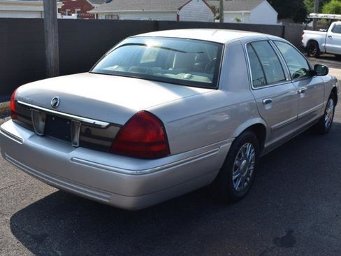 Used 2007 Mercury Grand Marquis GS RWD image 3