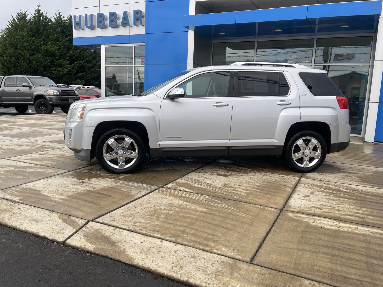 Used 2012 GMC Terrain SLT FWD image 2