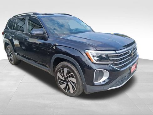 Used 2024 Volkswagen Atlas SE FWD image 5