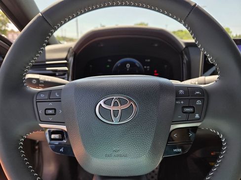 New 2026 Toyota Camry SE FWD image 22