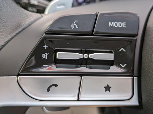 Used 2024 Hyundai Tucson Blue image 23