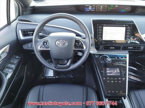 Certified 2020 Toyota Mirai FWD image 5