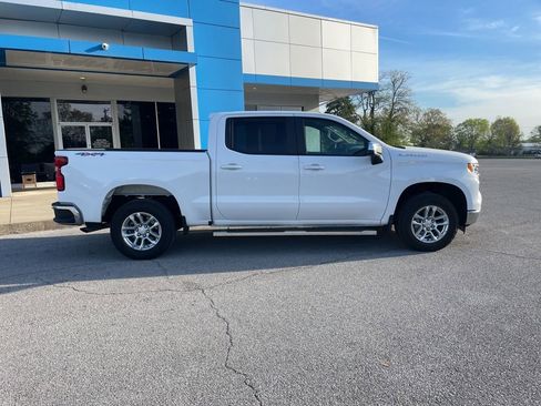 Used 2023 Chevrolet Silverado 1500 LT image 9