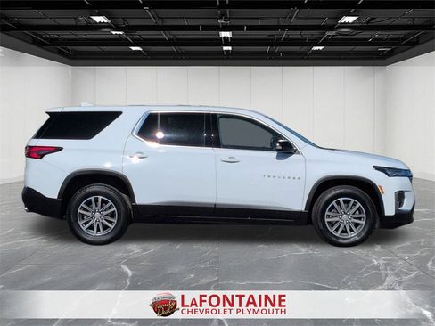 Certified 2023 Chevrolet Traverse LS image 9