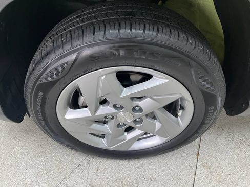 Used 2025 Hyundai Kona SE AWD/4WD image 10