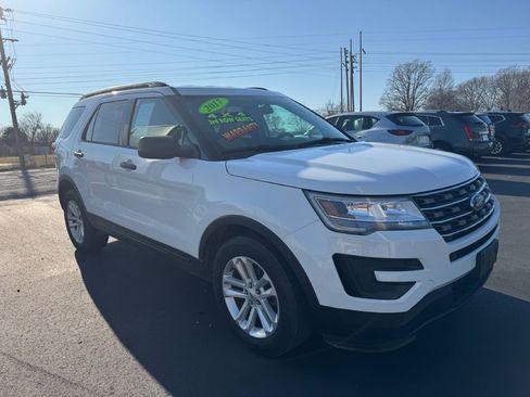 Used 2017 Ford Explorer 4WD image 4