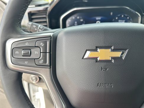 Used 2024 Chevrolet Silverado 2500 LTZ w/ LTZ Convenience Package image 25