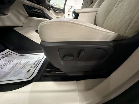 Used 2023 Buick Envision Avenir image 20