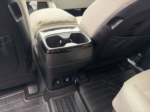 Used 2024 Kia Telluride SX Prestige image 26