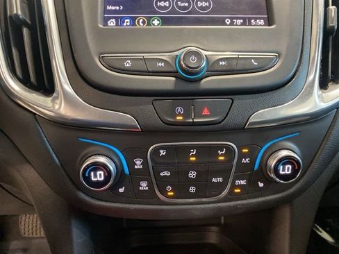 Certified 2022 Chevrolet Equinox LT image 23