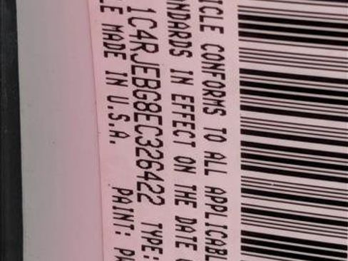 Used 2014 Jeep Grand Cherokee Limited w/ Luxury Group II image 15