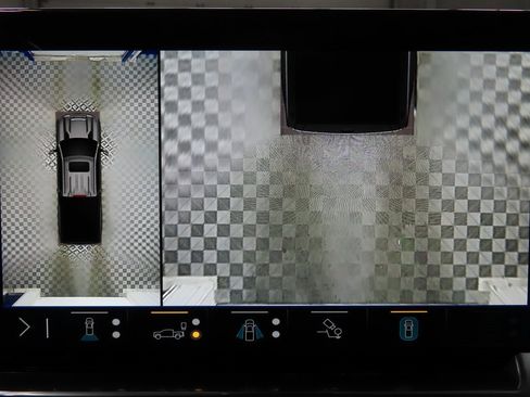 Used 2025 Chevrolet Silverado 2500 LT w/ Trail Boss Package image 20