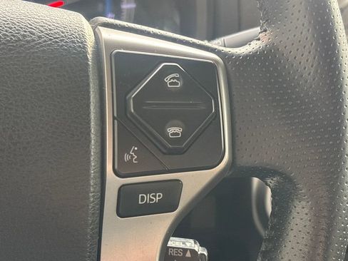 Used 2017 Toyota 4Runner SR5 Premium image 21