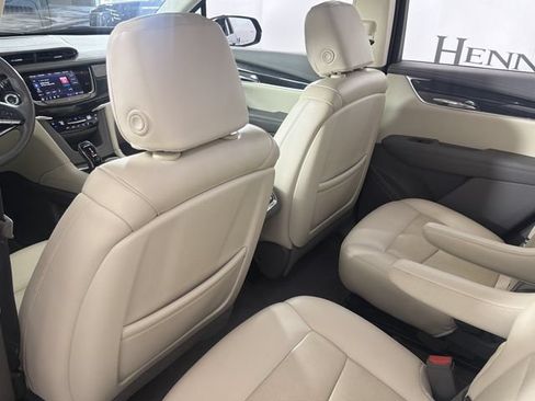 Used 2021 Cadillac XT6 Premium Luxury FWD image 17