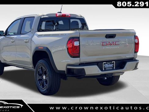 Used 2024 GMC Canyon Elevation w/ Elevation Premium Package AWD/4WD image 5