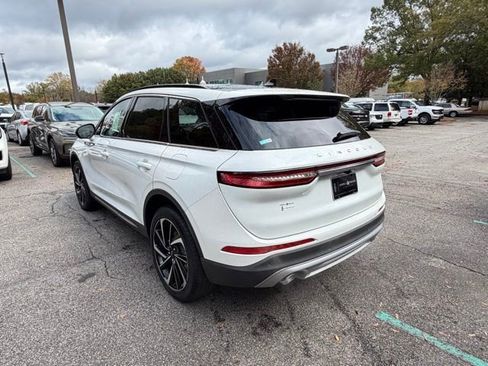 New 2026 Lincoln Corsair Reserve image 5