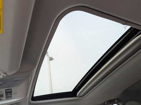 Certified 2025 Toyota RAV4 XLE Premium image 8