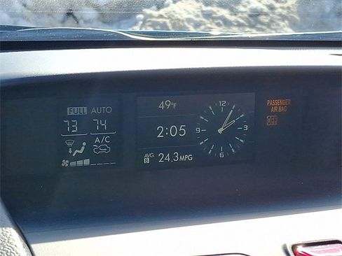 Used 2017 Subaru Forester 2.5i Touring image 19