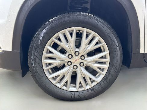 New 2026 GMC Acadia Elevation w/ Elevation Premium Package image 30