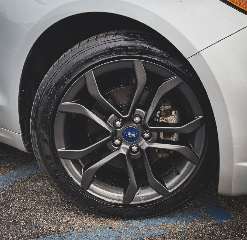Used 2018 Ford Fusion SE w/ Equipment Group 601A FWD image 31