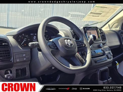 Used 2026 RAM ProMaster 2500 w/ Convenience Group FWD image 16