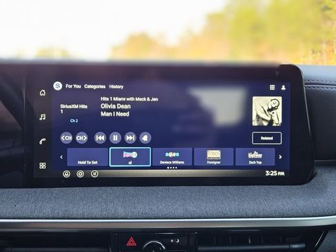 New 2026 Nissan Kicks SV w/ Cold Weather Package image 20