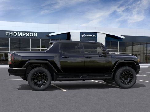 New 2026 GMC Hummer EV 4x4 Crew Cab w/ LPO, Dark Essentials Package image 32
