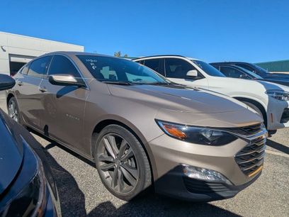 Used 2022 Chevrolet Malibu LT w/ Leather Package