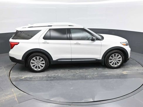 Used 2020 Ford Explorer Limited w/ Class III Trailer Tow Package AWD/4WD image 27