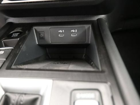 Used 2025 Nissan Kicks SV w/ SV Premium Package AWD/4WD image 14