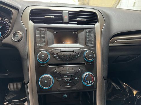 Used 2017 Ford Fusion S FWD image 14