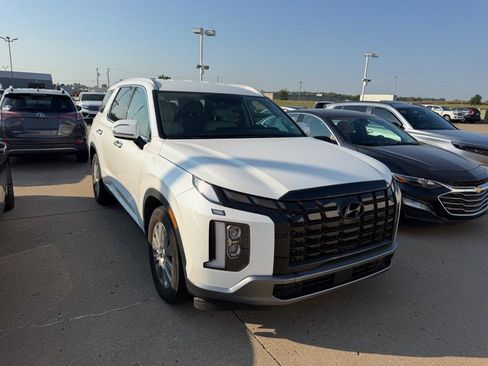 Used 2025 Hyundai Palisade SEL AWD/4WD image 2