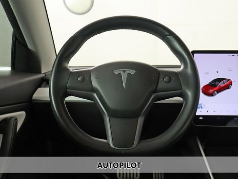 Used 2018 Tesla Model 3 Long Range image 3