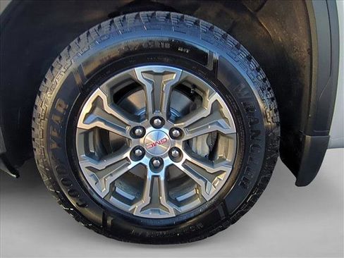 Used 2019 GMC Sierra 1500 SLT image 24