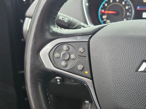 Used 2020 Chevrolet Traverse Premier image 33
